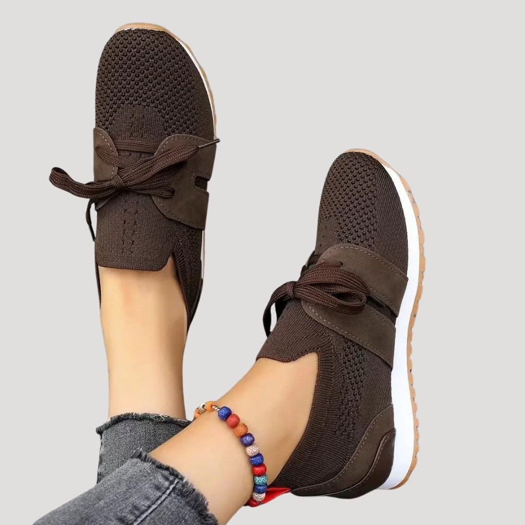Slip-on-Sneaker-Strick-Mesh & Bogendetail-Casual Chic 3
